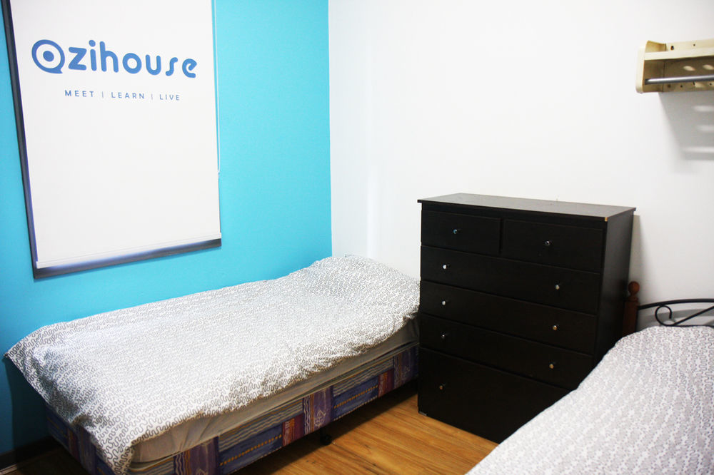 South Yarra Hostel Мелбърн Екстериор снимка