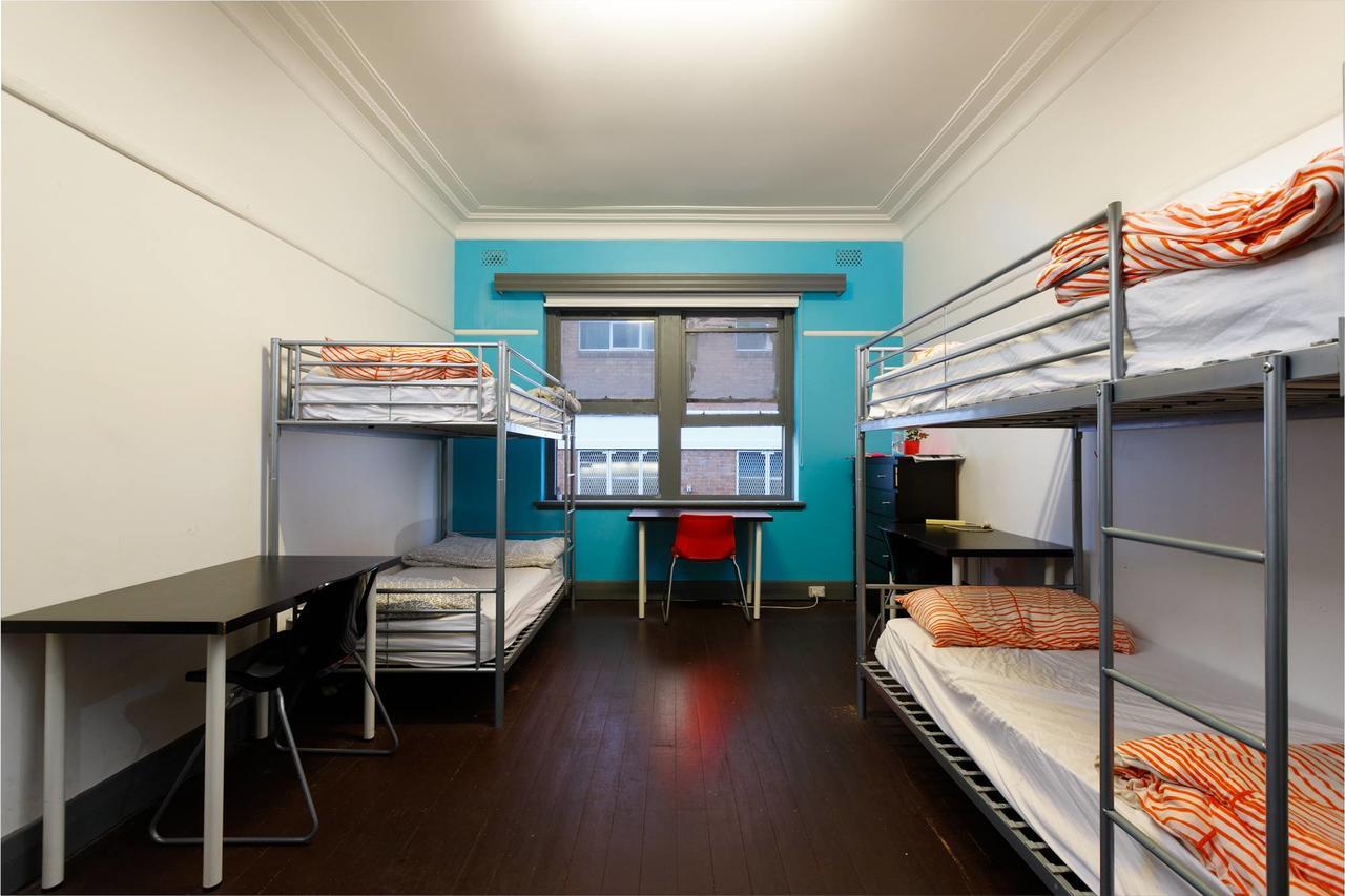 South Yarra Hostel Мелбърн Екстериор снимка