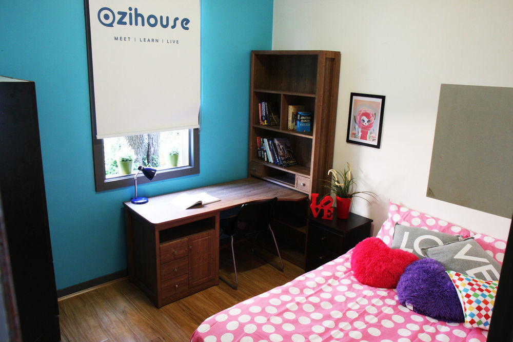 South Yarra Hostel Мелбърн Екстериор снимка