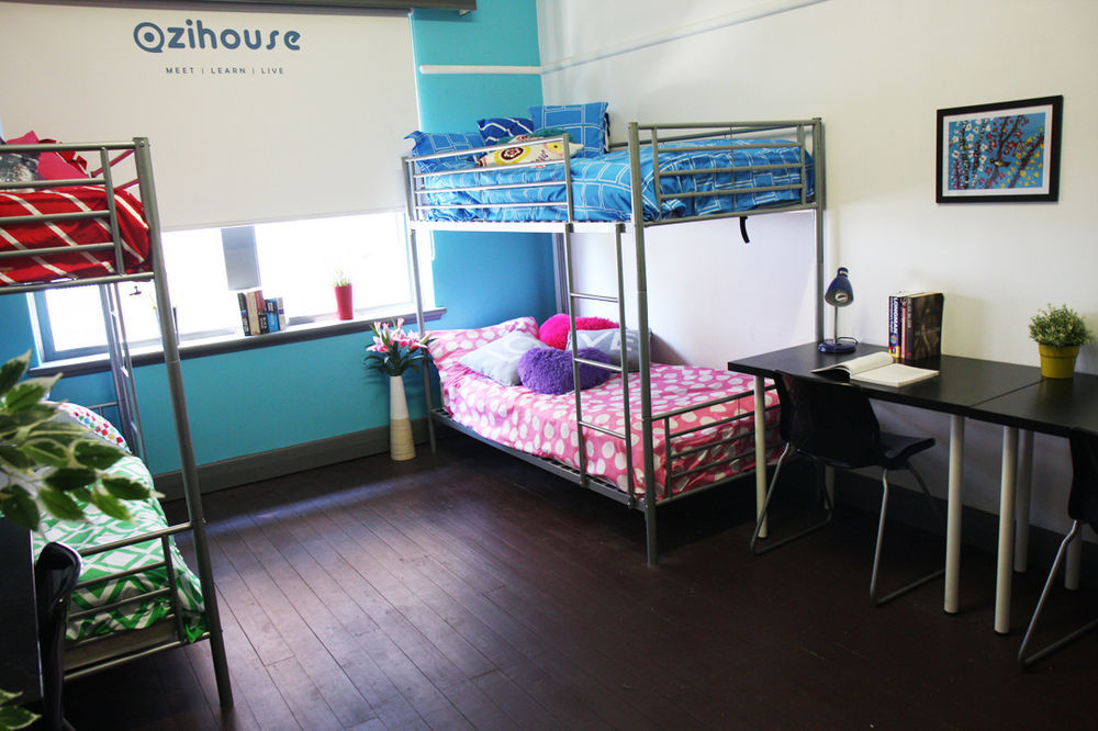 South Yarra Hostel Мелбърн Екстериор снимка