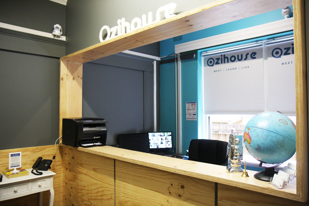 South Yarra Hostel Мелбърн Екстериор снимка